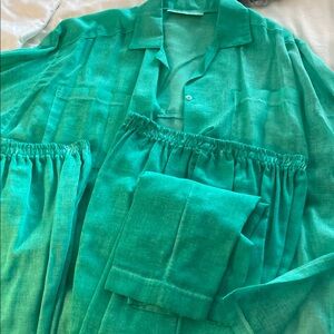 Teal jacket/ over sized blouse with pants and shorts Set